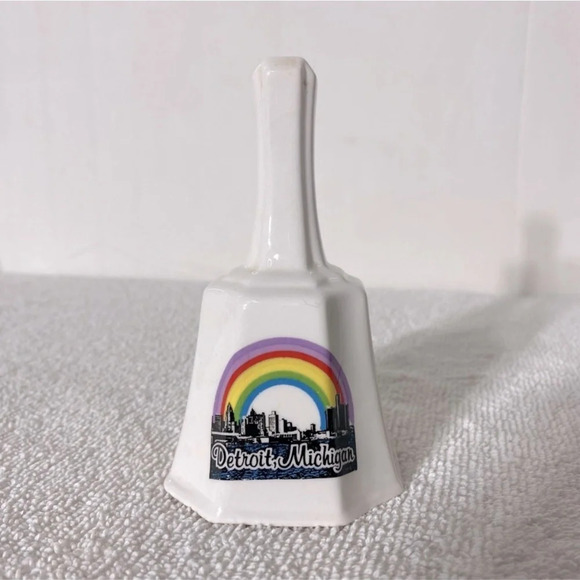 Vintage Mackinac Bridge Detroit  Michigan Souvenir Ceramic Bell W Rainbow - Picture 1 of 10